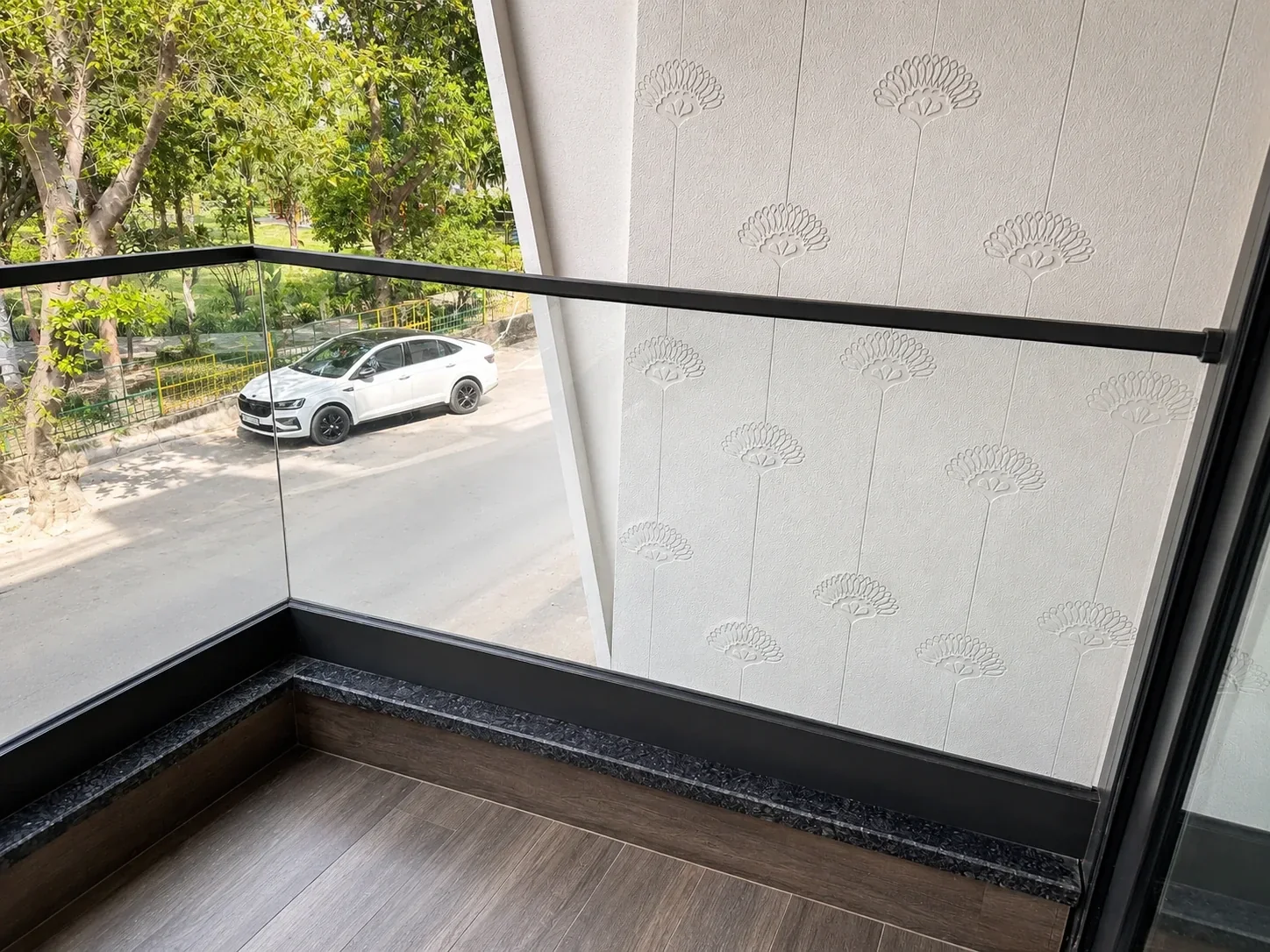Balcony Glass Railings reference 7
