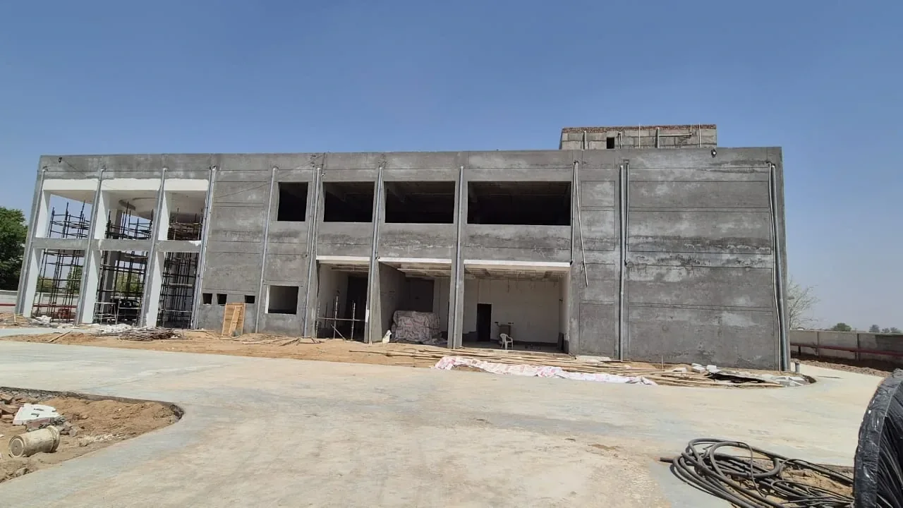 Facade Glazing Systems reference 4