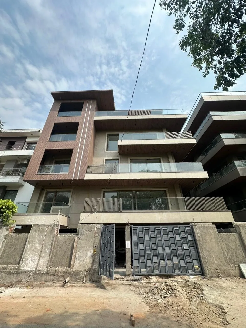 Bagga Ji modern residential facade